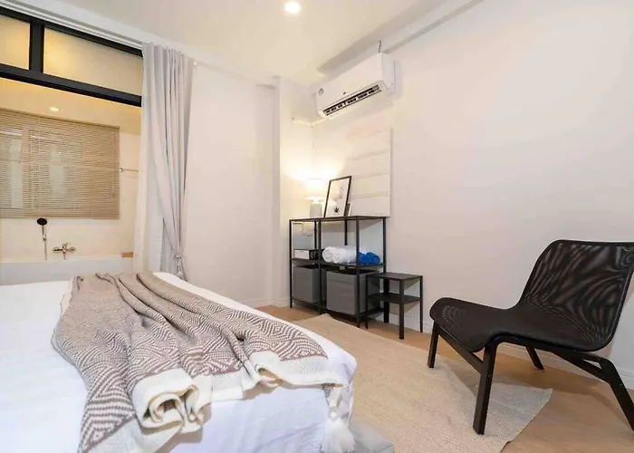 Private Model Home Patong Central